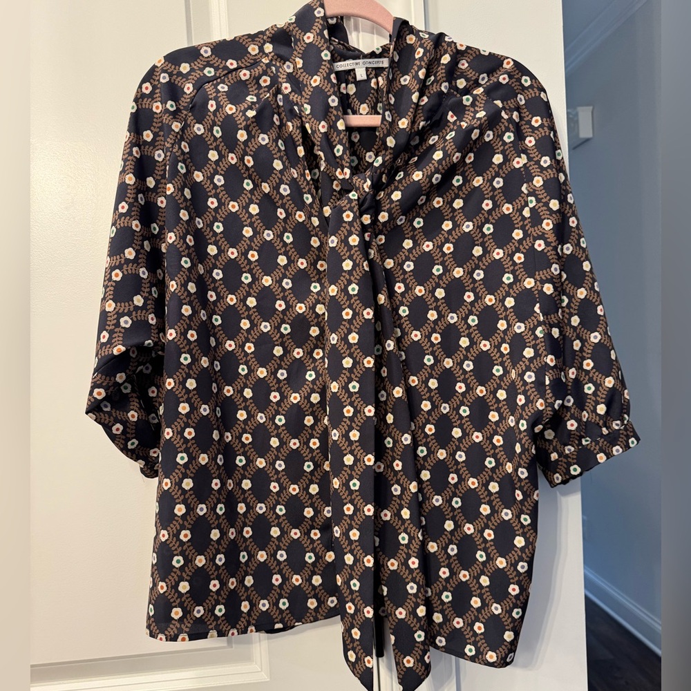 Collective Concepts Black Patterned Blouse - image 1